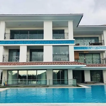 Luxe Penthouse Arte Mare * Kusadası