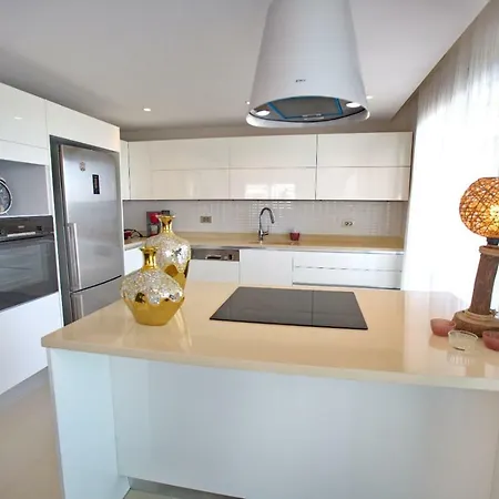 Luxe Penthouse Arte Mare דירה קוסדסי