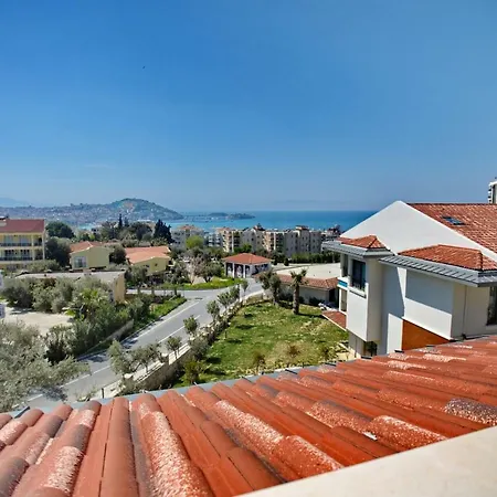 Luxe Penthouse Arte Mare דירה